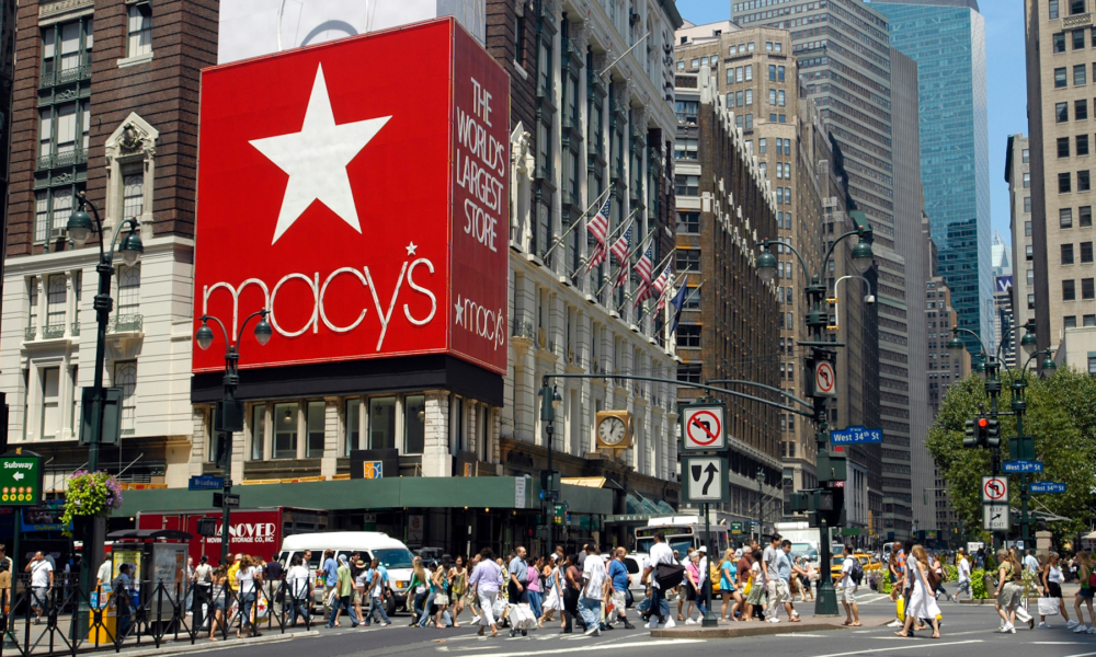 Macy’s increases its earnings forecast Financially+